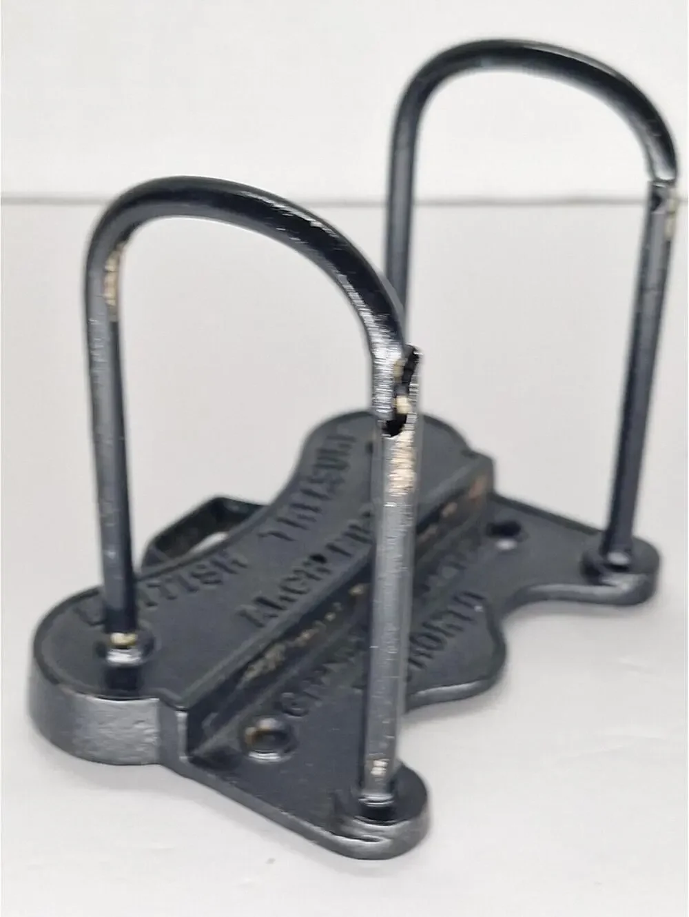 "British Treasury Arch File" from Grand & Toy Toronto Limited Patented 1905 - Picture 3 of 8